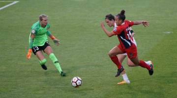 白岩松谈美国队红牌暂缓执行闹剧｜火狐体育官网（配图示意）
